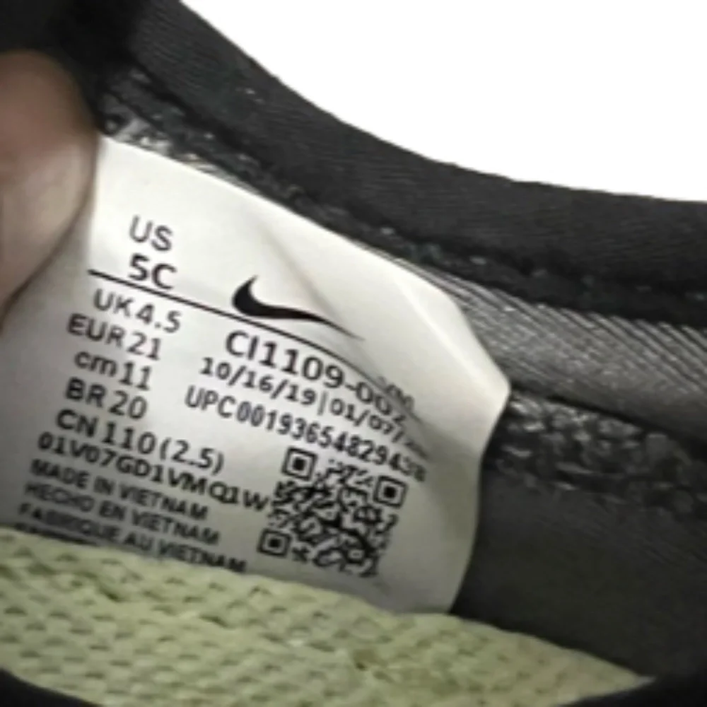 Nike Air Max 270 Sneakers Extreme Toddler Boys Size 5C  Grey/Green‎